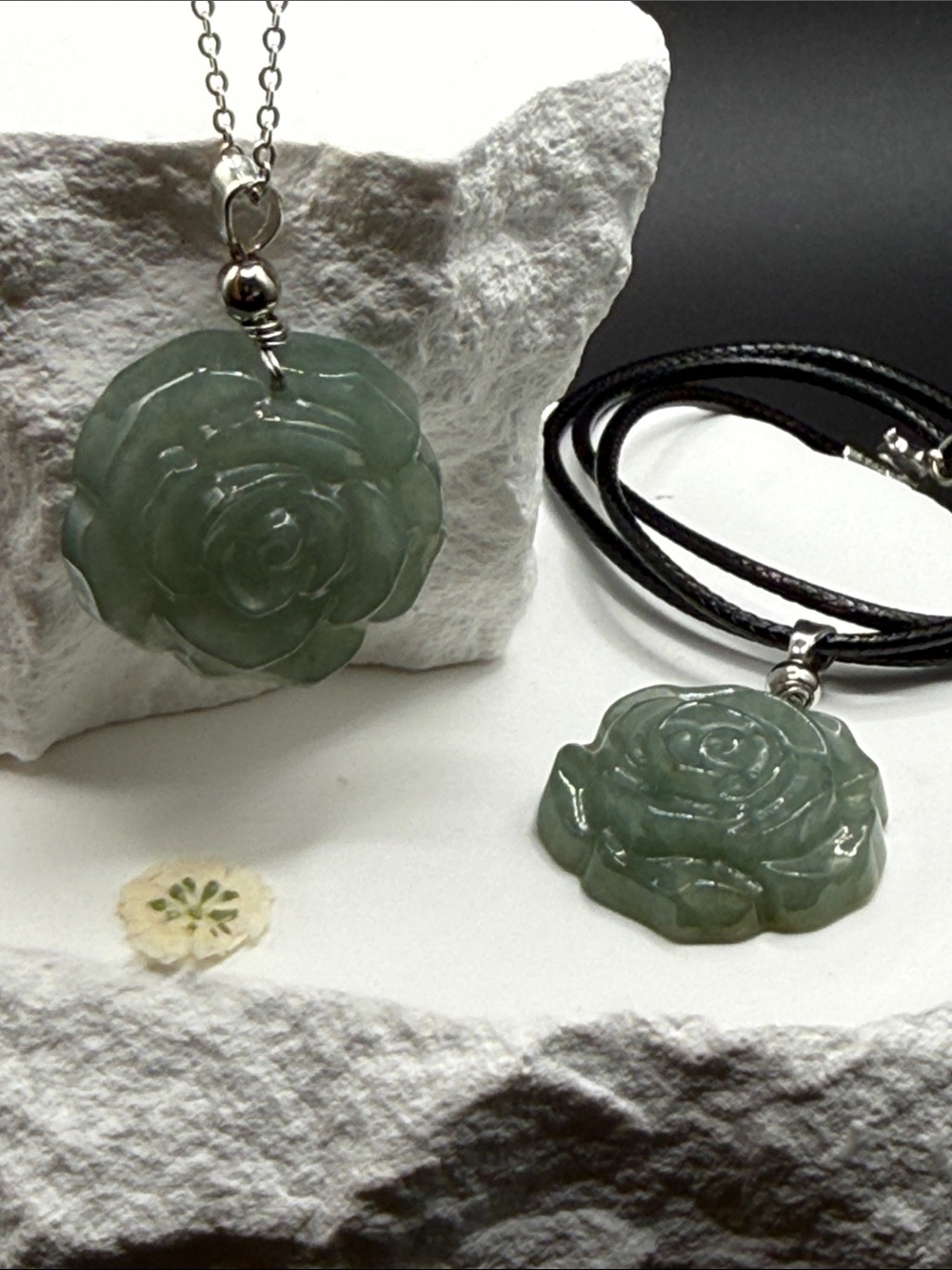 Set of Stylish Green Rose Jade Pendant Necklace